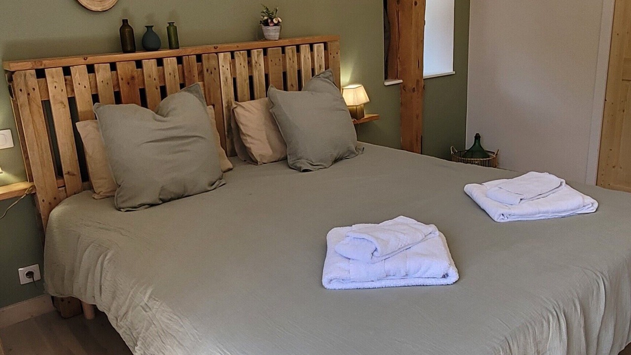 Photo of Bedroom in Soulages