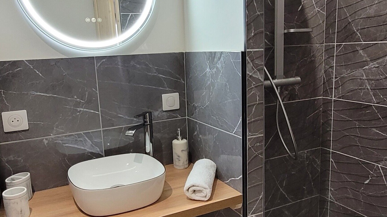Photo of Bathroom in Soulages