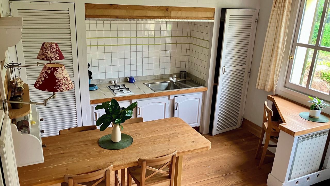 Photo of Kitchen in Saint-Honore-les-Bains