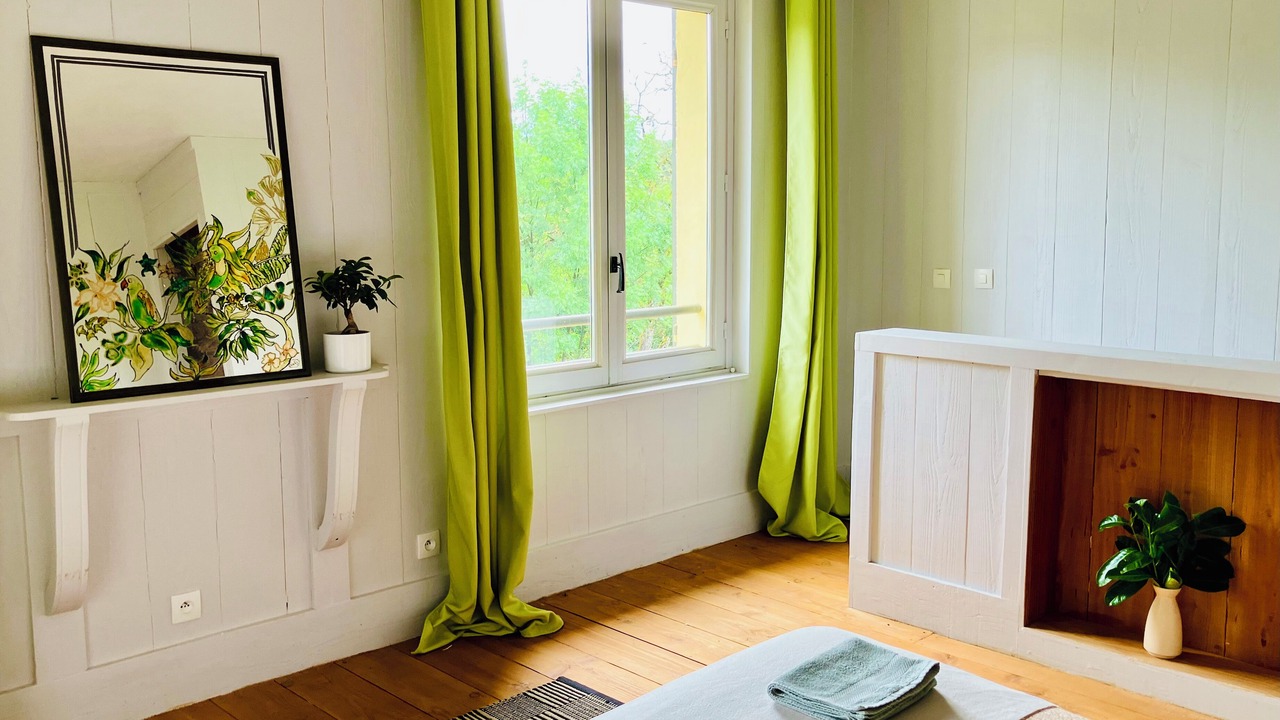 Photo of Bedroom in Saint-Honore-les-Bains
