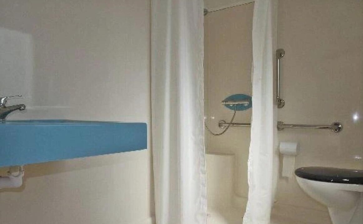Photo of Bathroom in Cordelle