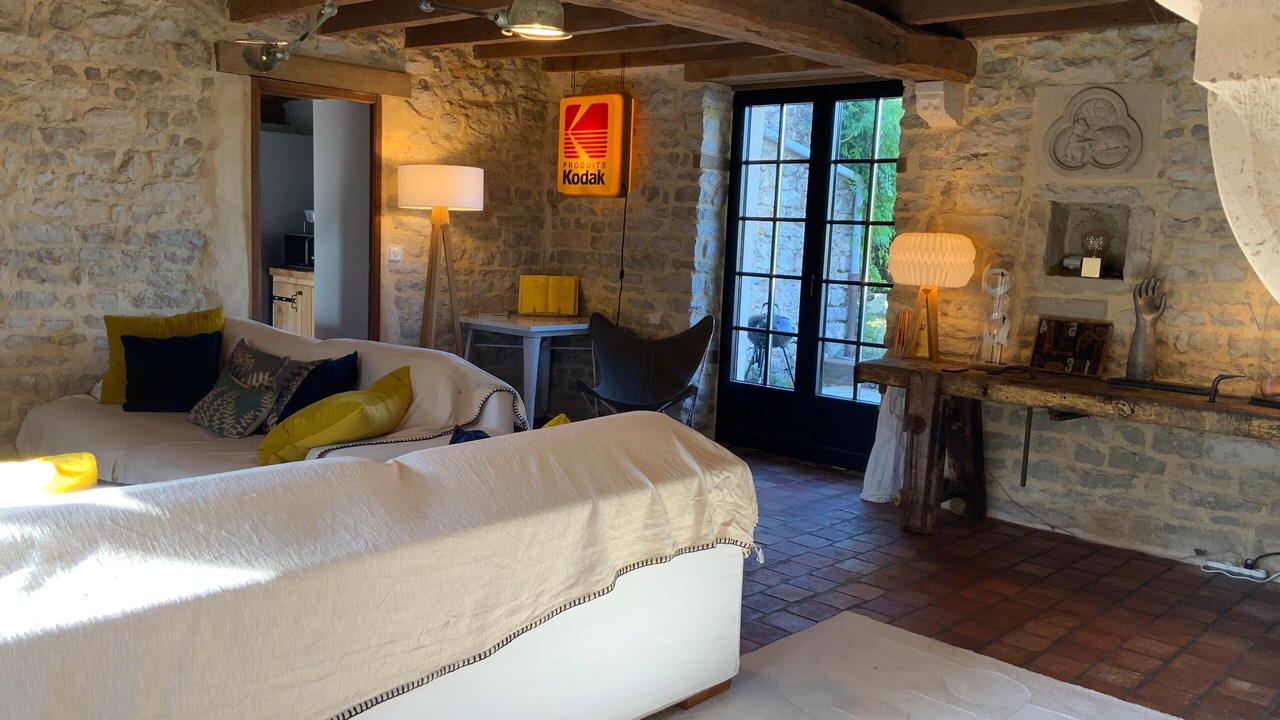 Photo of Livingroom in Billy-Chevannes