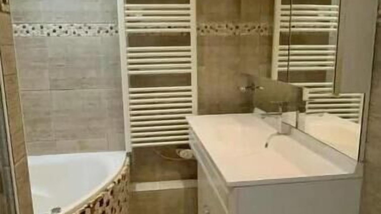 Photo of Bathroom in Loriol-sur-Drome