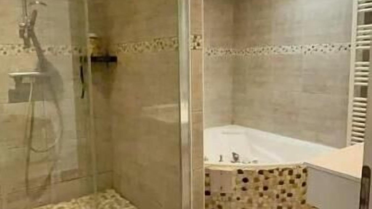 Photo of Bathroom in Loriol-sur-Drome
