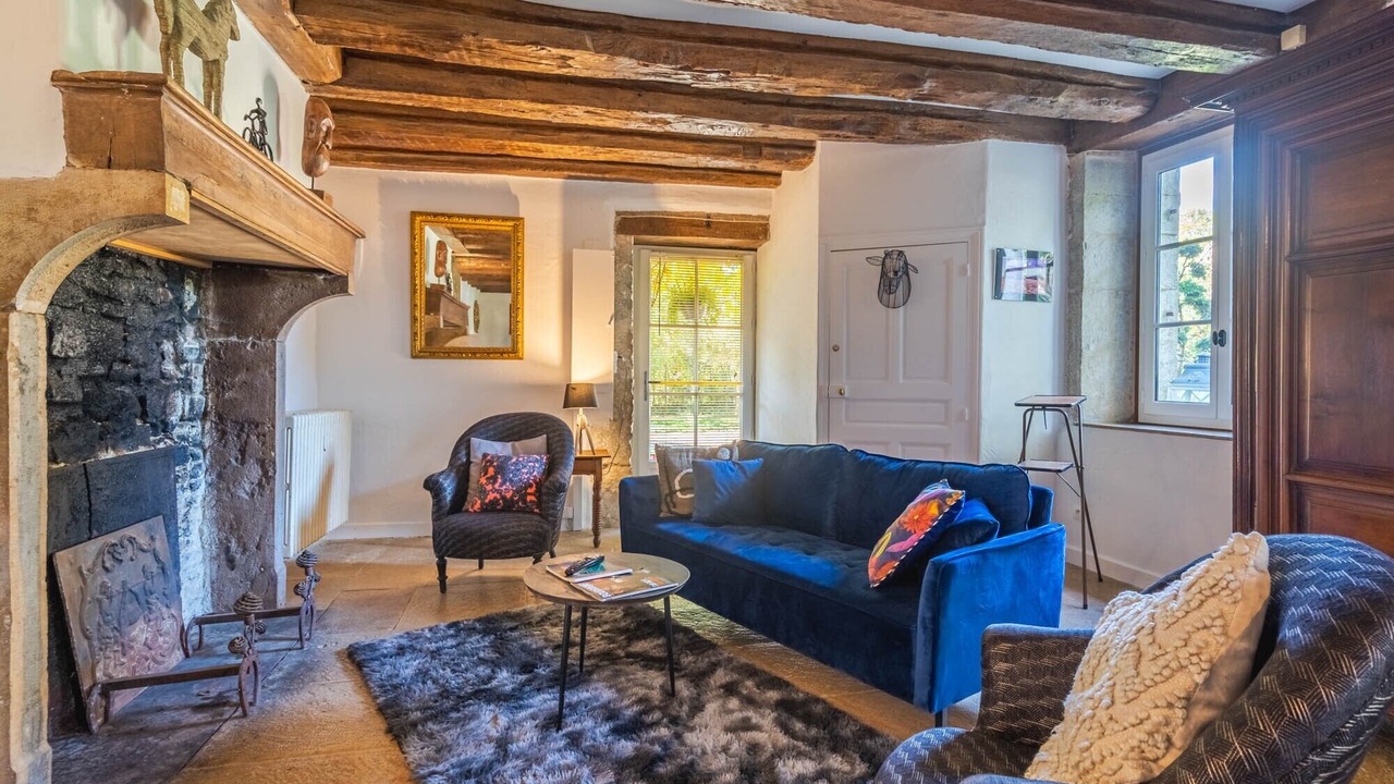 Photo of Livingroom in Curtil-Vergy