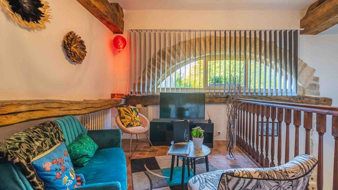 Photo of Livingroom in Curtil-Vergy