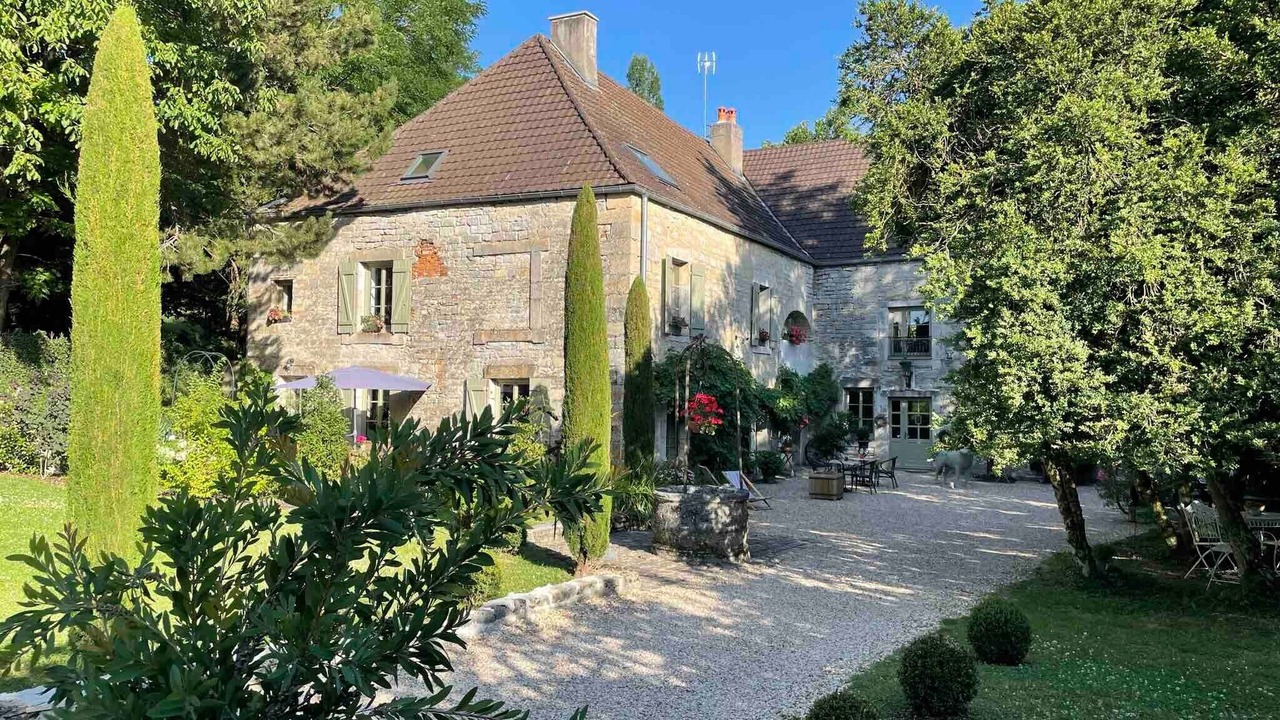 Photo of Outdoor in Curtil-Vergy
