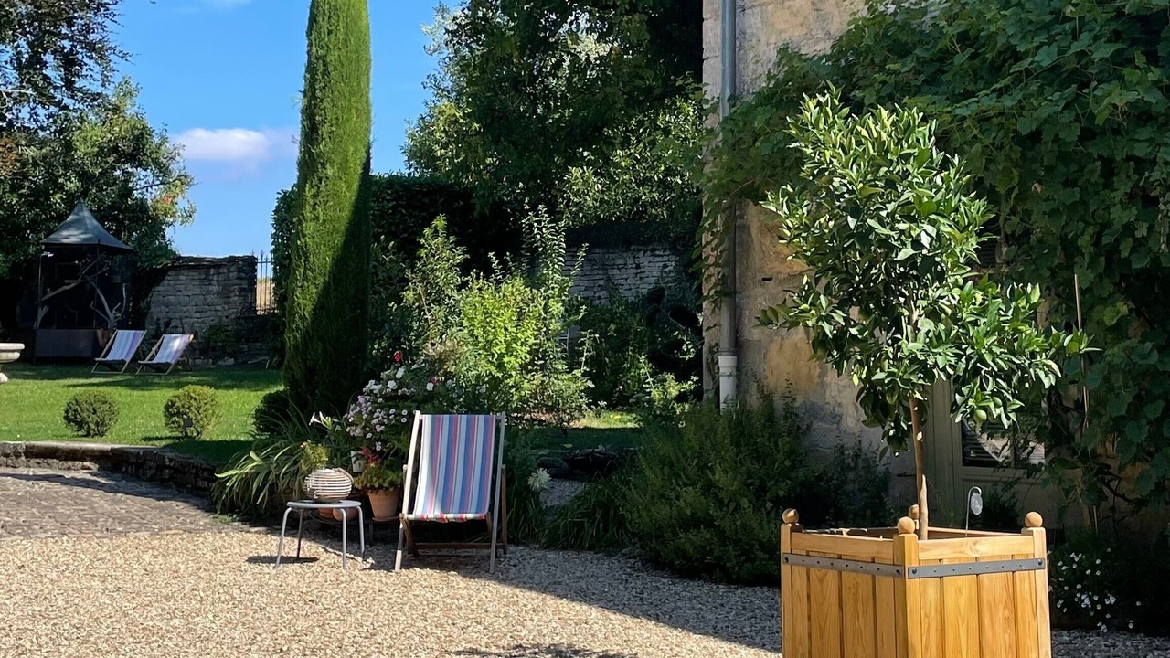 Photo of Outdoor in Curtil-Vergy