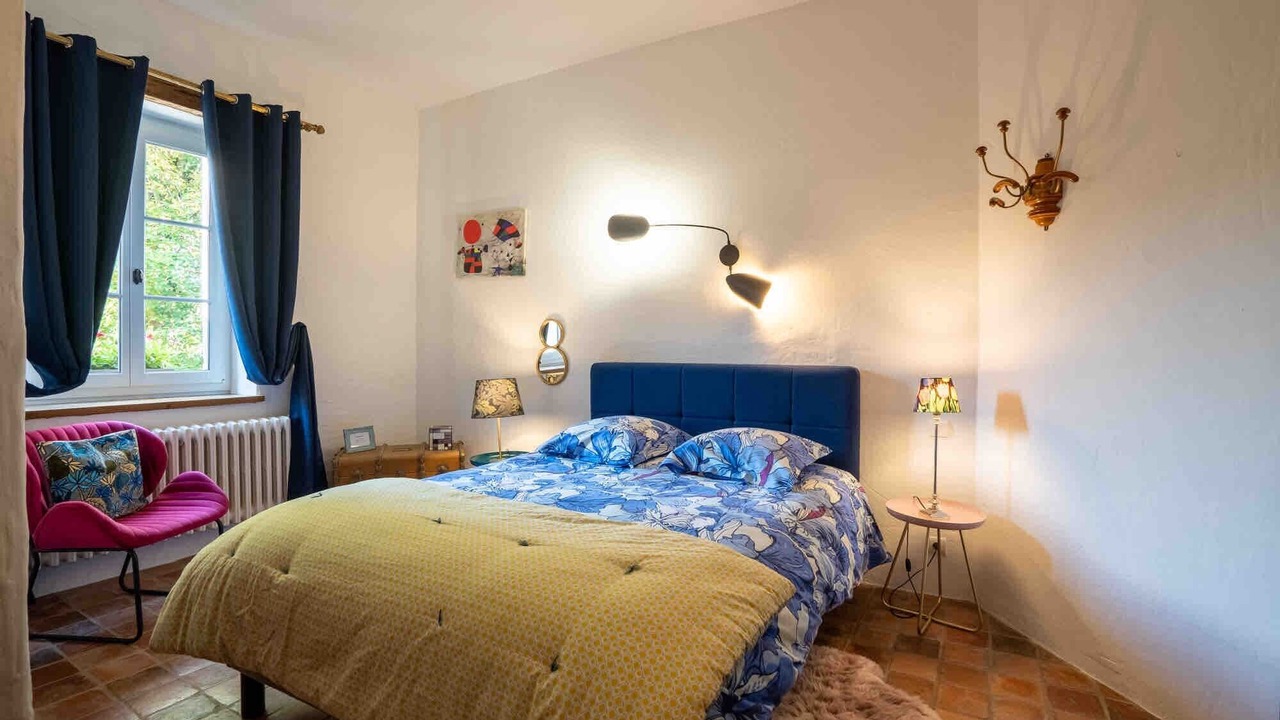 Photo of Bedroom in Curtil-Vergy
