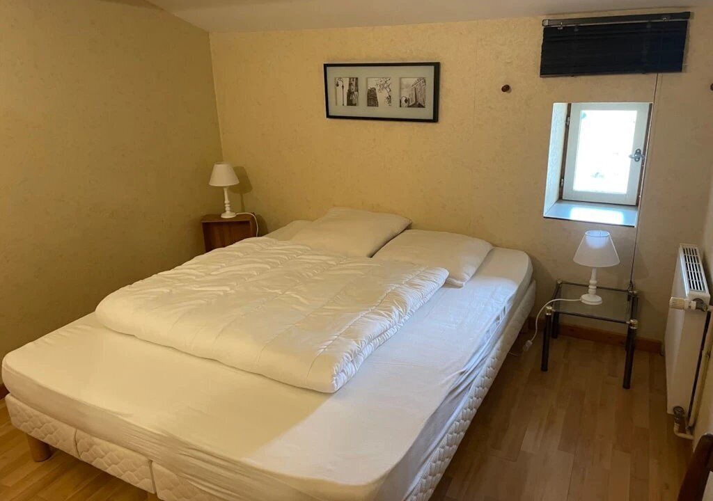 Photo of Bedroom in Plats