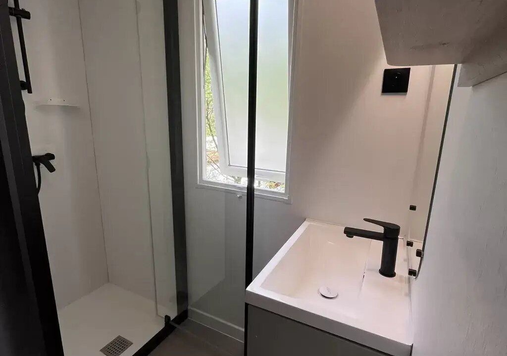 Photo of Bathroom in Arc-et-Senans