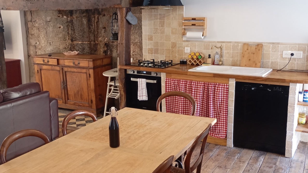 Photo of Kitchen in Marcillac-Vallon
