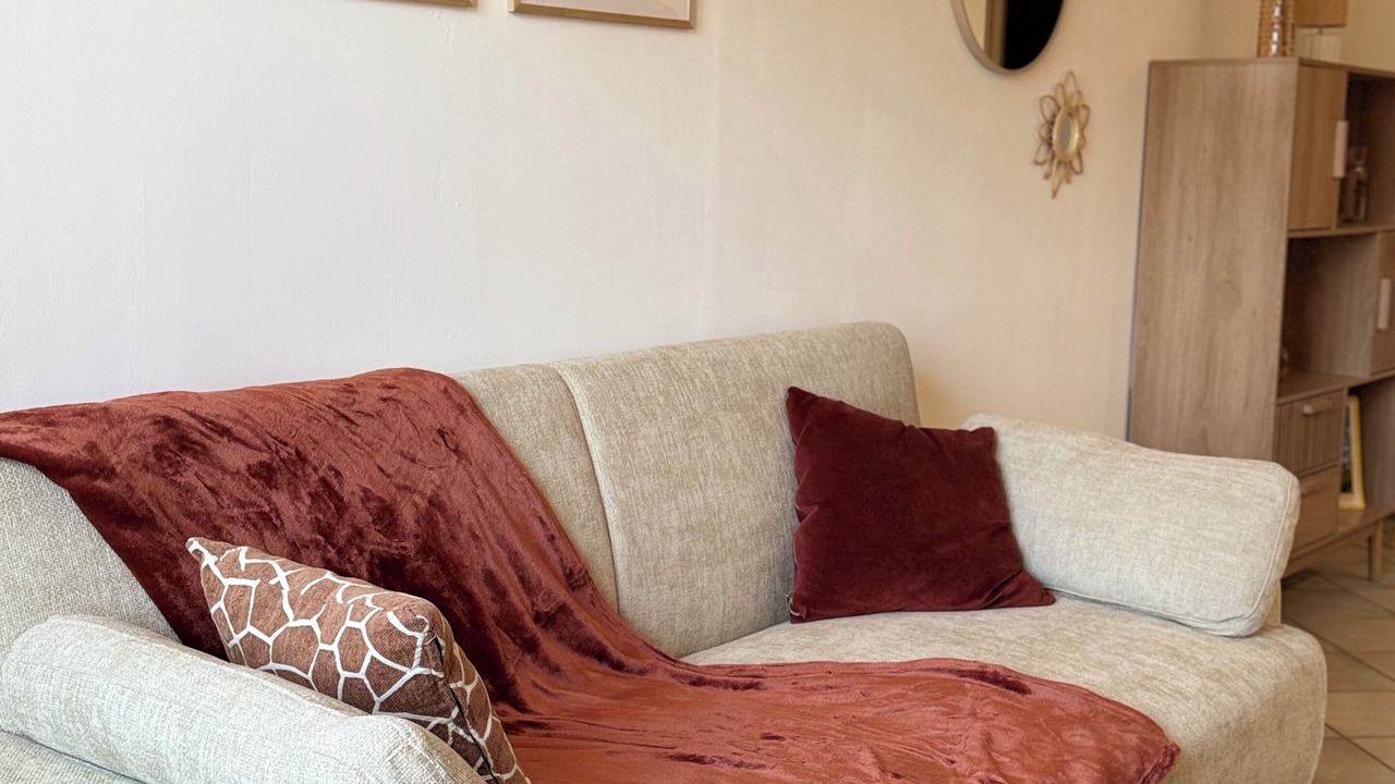 Photo of Livingroom in Saint-Leger-des-Vignes