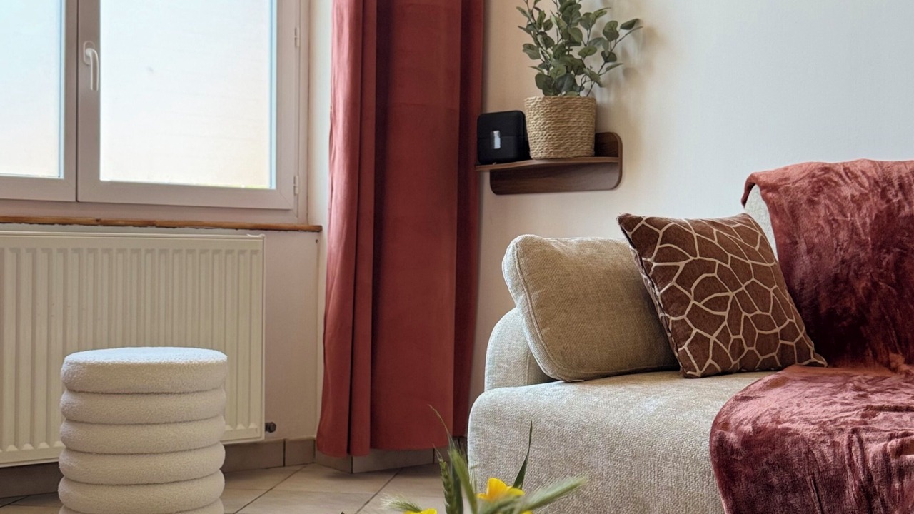 Photo of Livingroom in Saint-Leger-des-Vignes