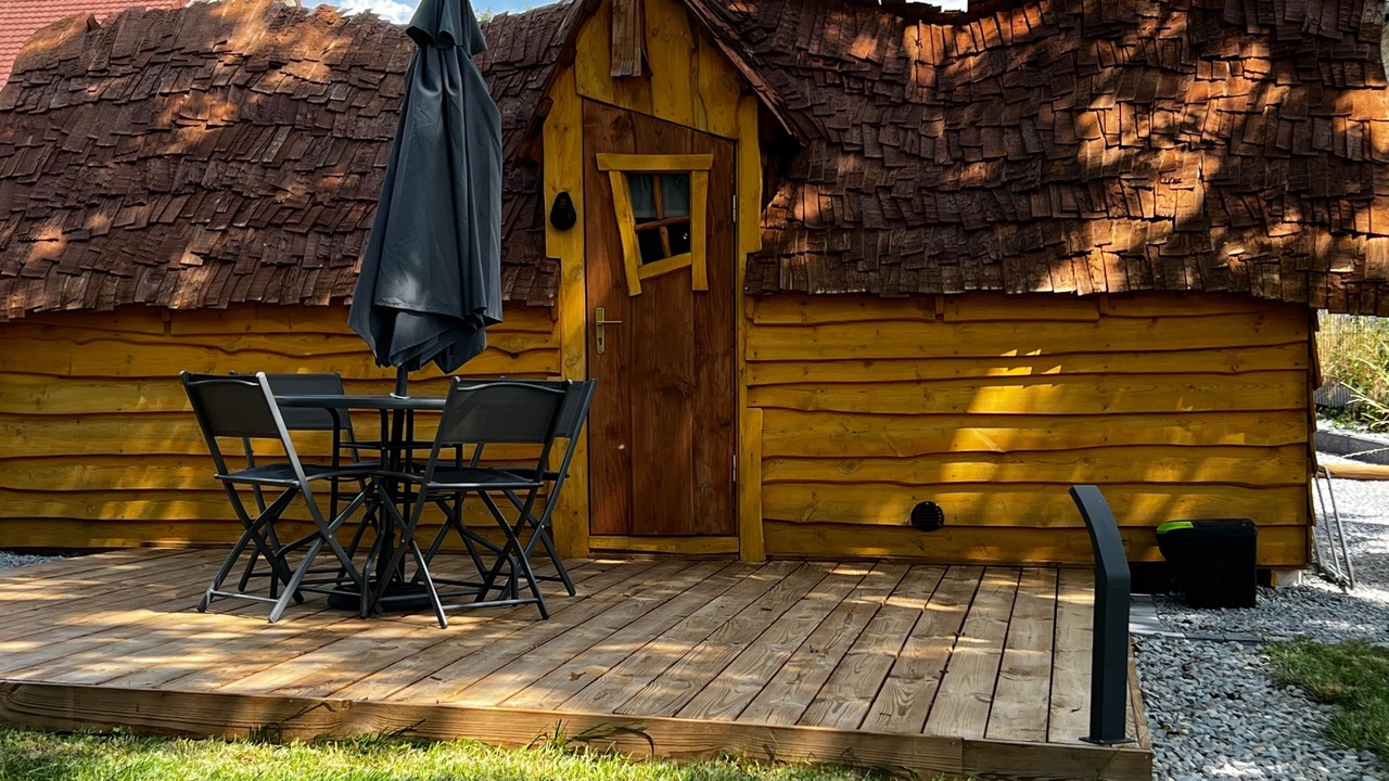 Photo of Outdoor in Loray