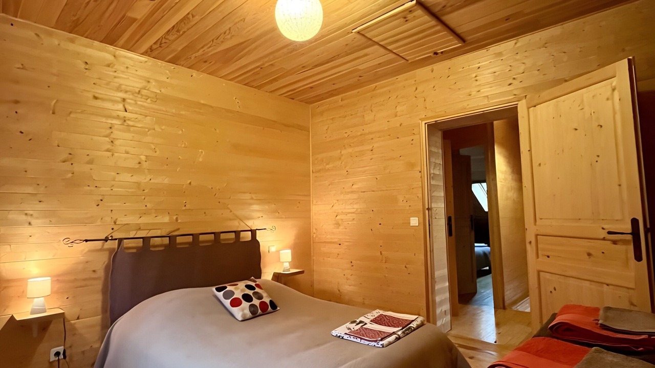 Photo of Bedroom in Saint-Chely-d'Aubrac