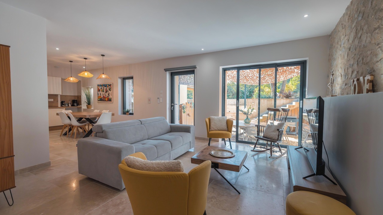 Photo of Livingroom in Condillac