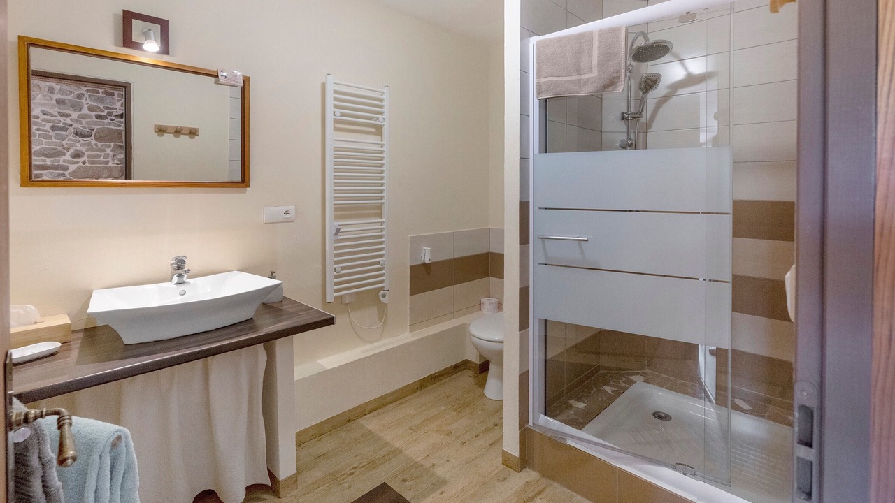 Photo of Bathroom in Chardonnay