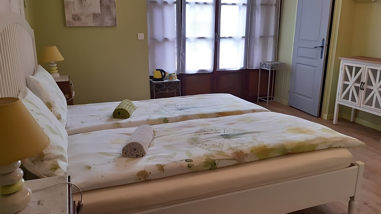 Photo of Bedroom in Igornay