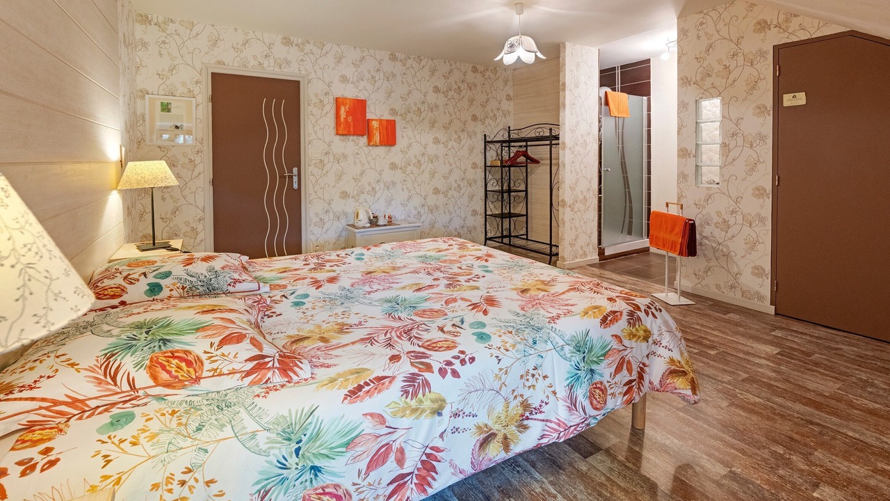 Photo of Bedroom in Igornay