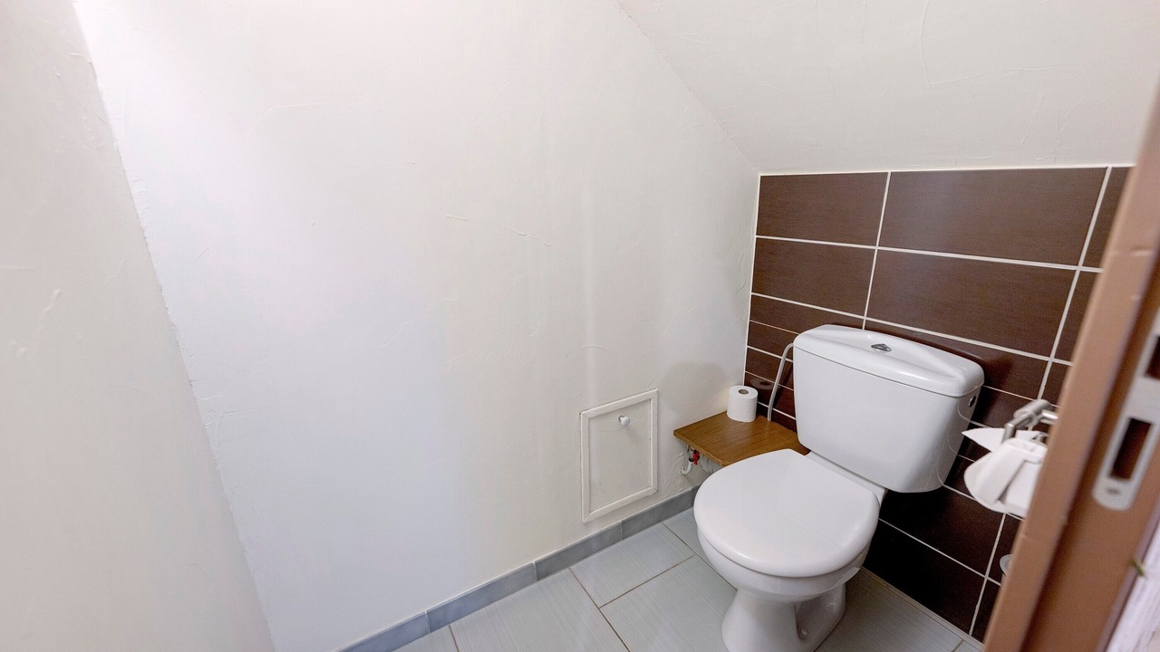 Photo of Bathroom in Igornay