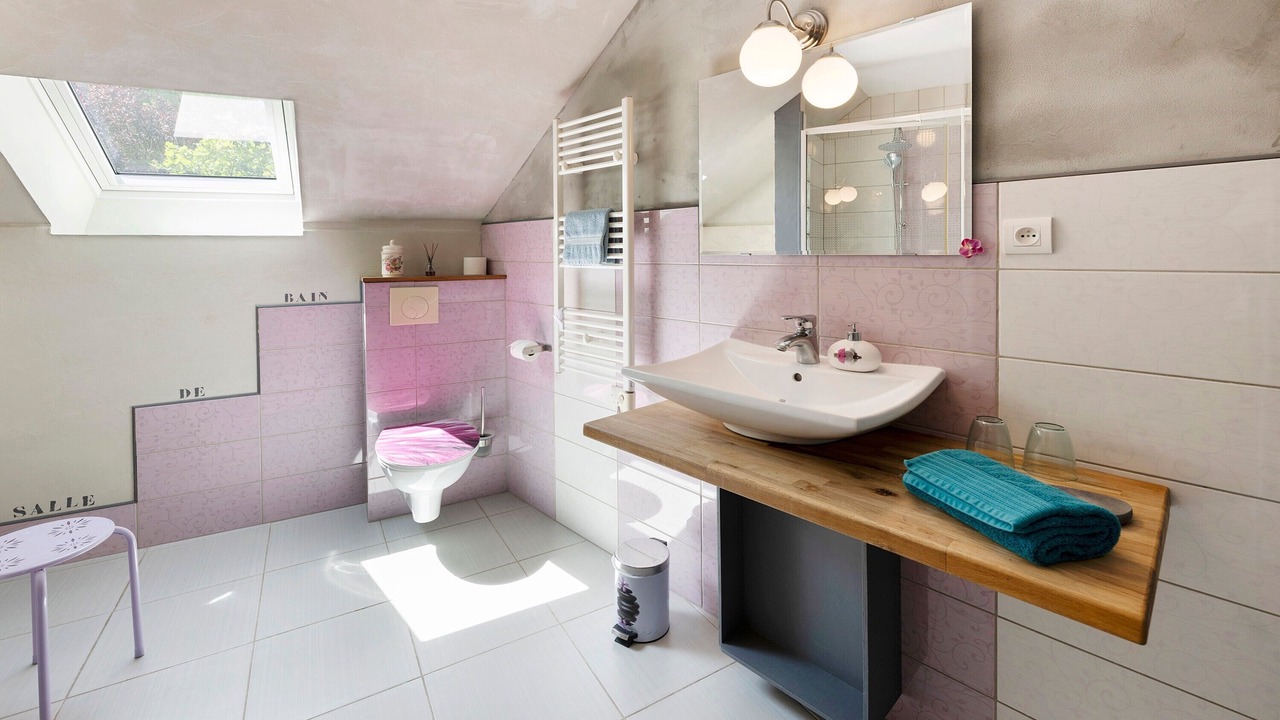 Photo of Bathroom in Chardonnay