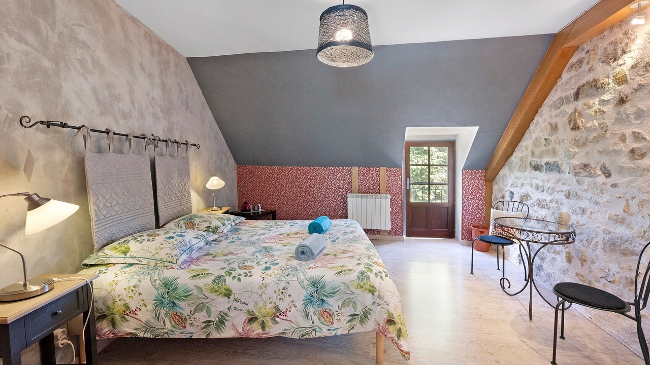Photo of Bedroom in Chardonnay