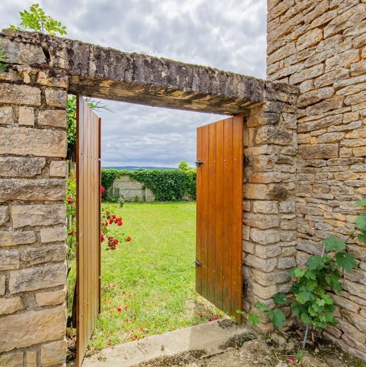 Photo of Outdoor in Chapaize
