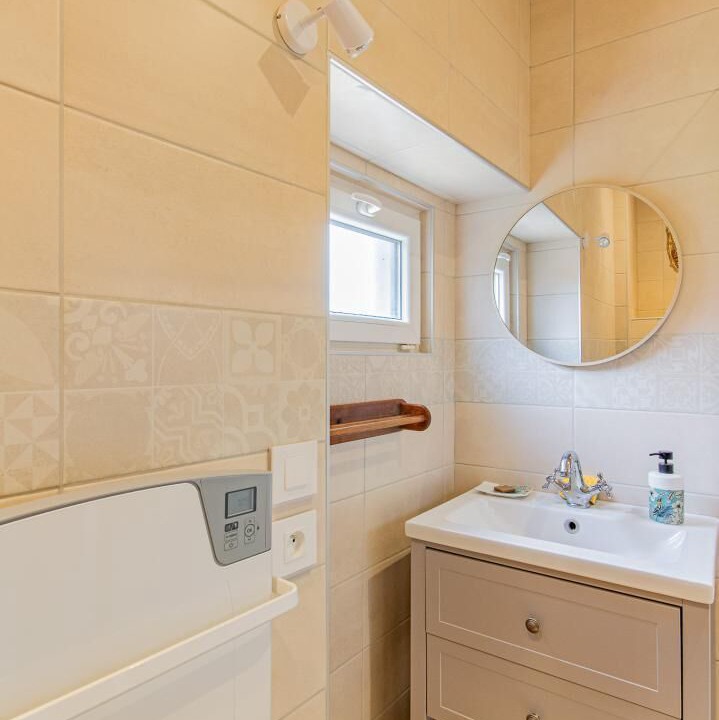 Photo of Bathroom in Chapaize
