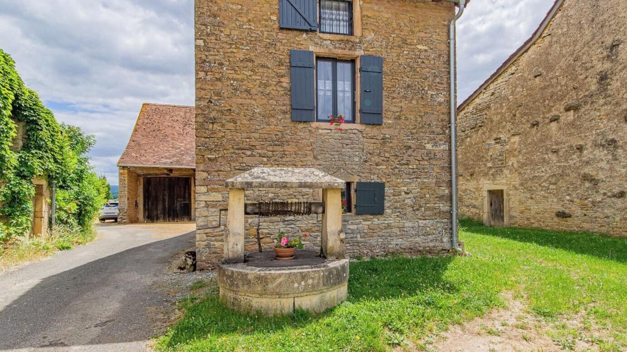 Photo of Outdoor in Chapaize