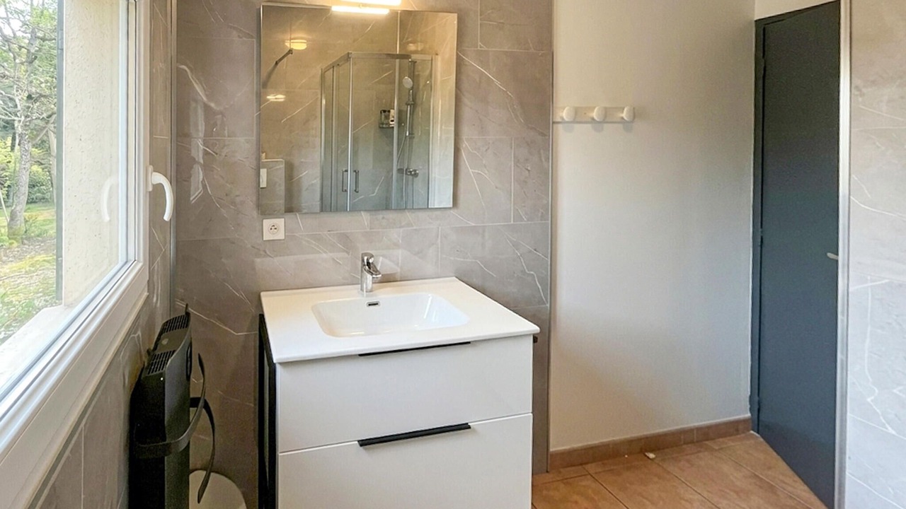 Photo of Bathroom in Sampzon