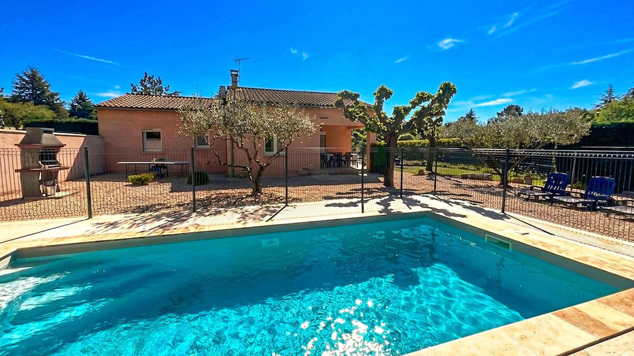 Photo of Outdoor in Sampzon