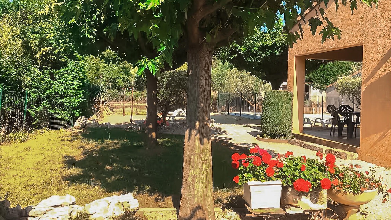 Photo of Others in Sampzon