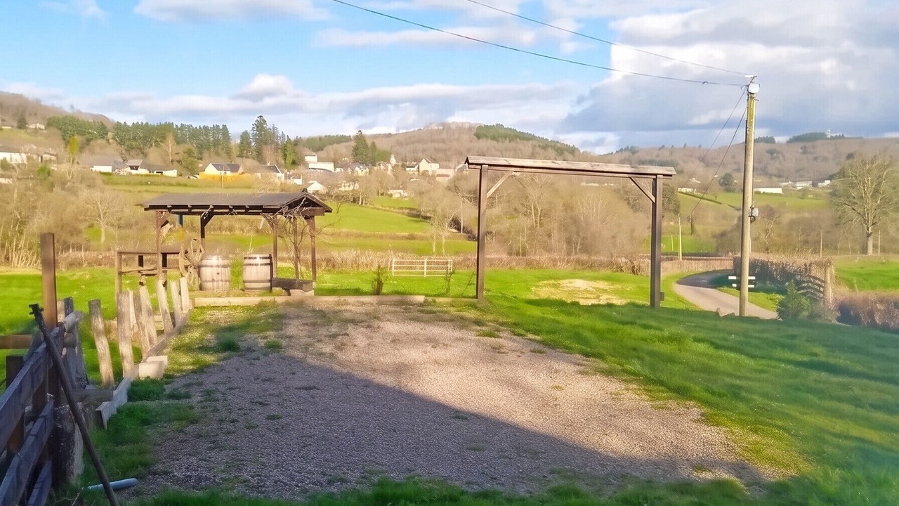 Photo of Outdoor in Cussy-en-Morvan