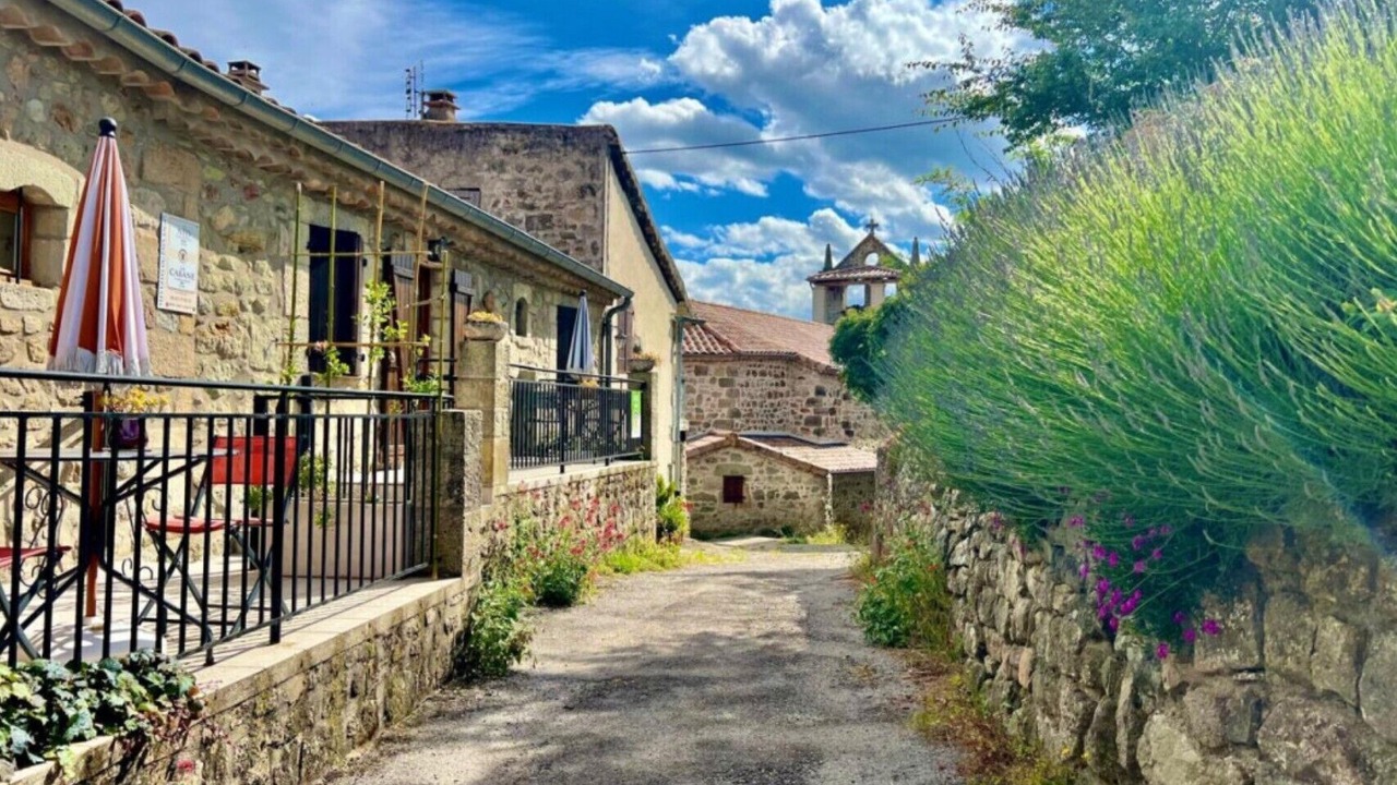Photo of Patio Balcony in Chazeaux