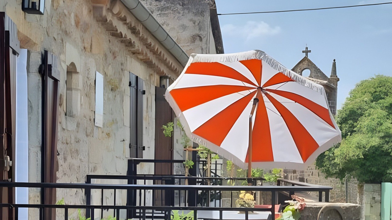 Photo of Patio Balcony in Chazeaux