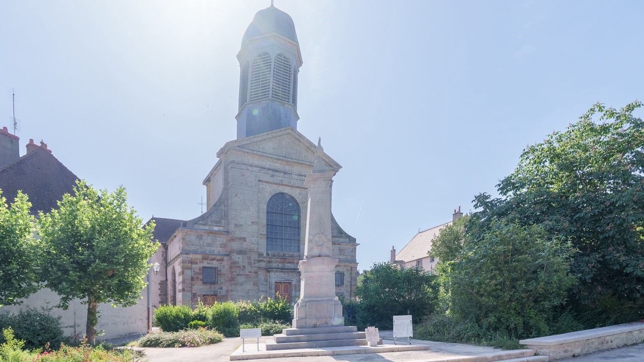 Photo of Others in Arnay-le-Duc