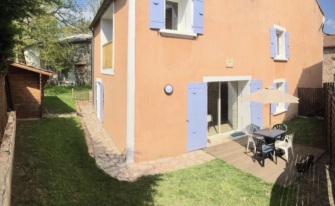 Photo of Outdoor in Chateaudouble