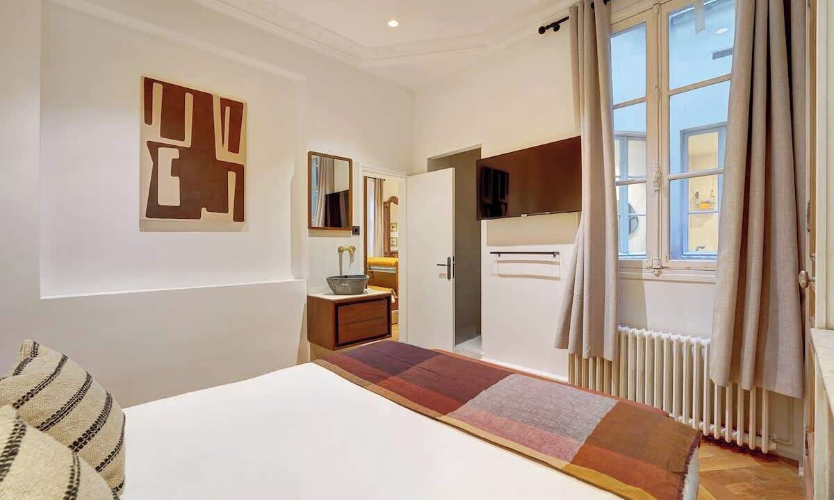 Photo of Bedroom in Quartier de la Porte-Saint-Denis