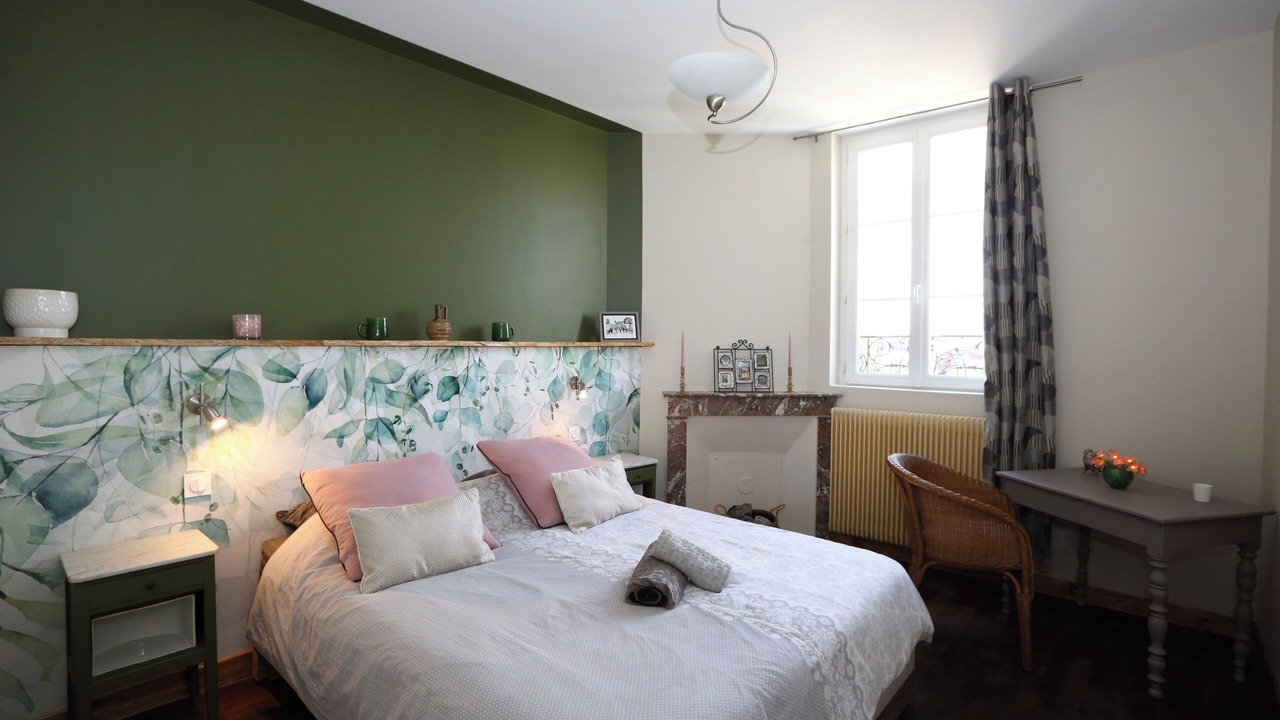 Photo of Bedroom in Paray-le-Monial