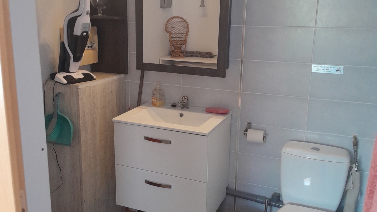 Photo of Bathroom in Treclun