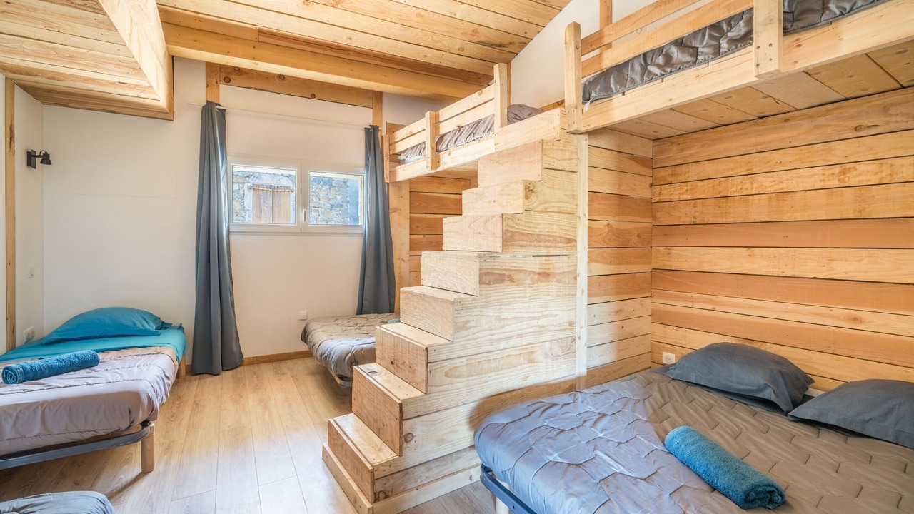 Photo of Bedroom in Saint-Alban-sous-Sampzon