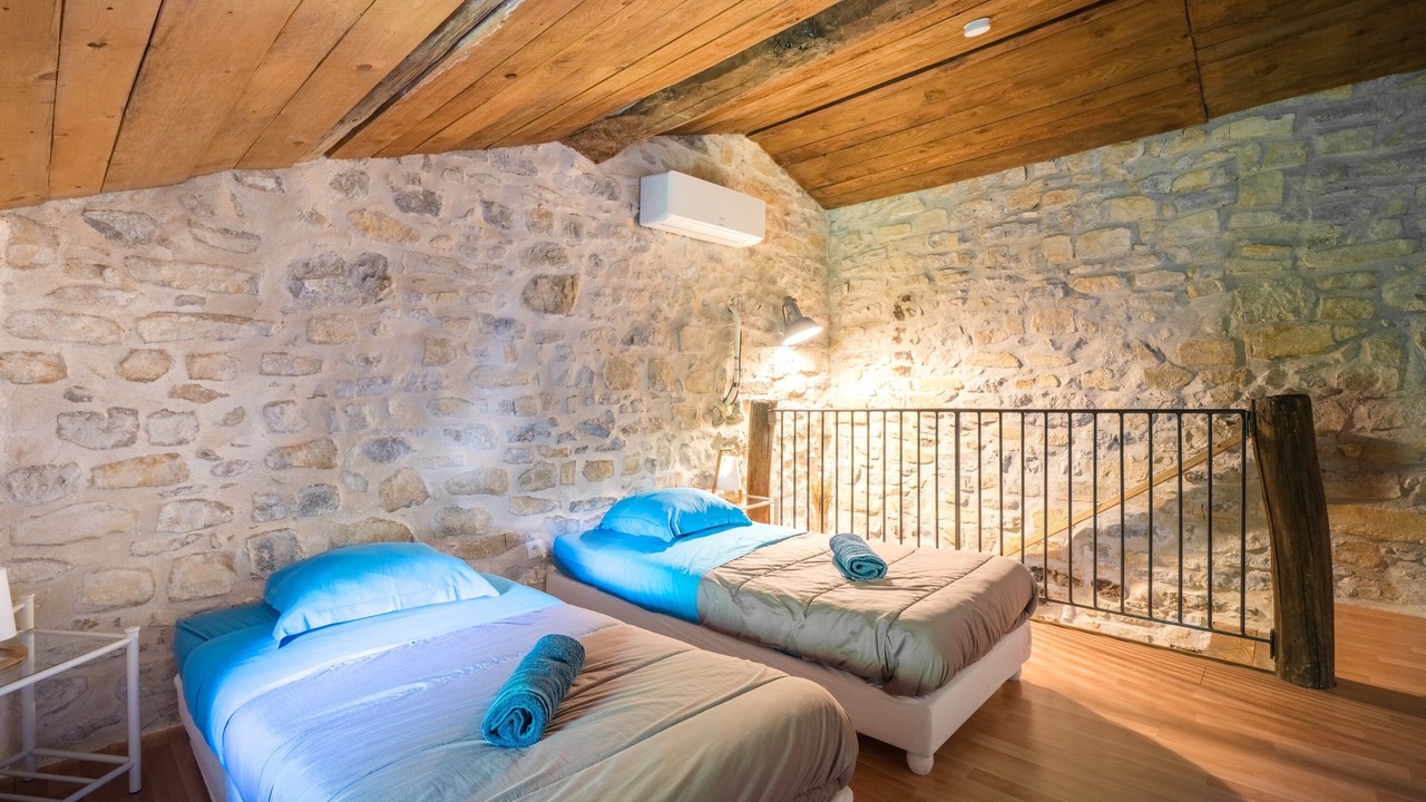 Photo of Bedroom in Saint-Alban-sous-Sampzon