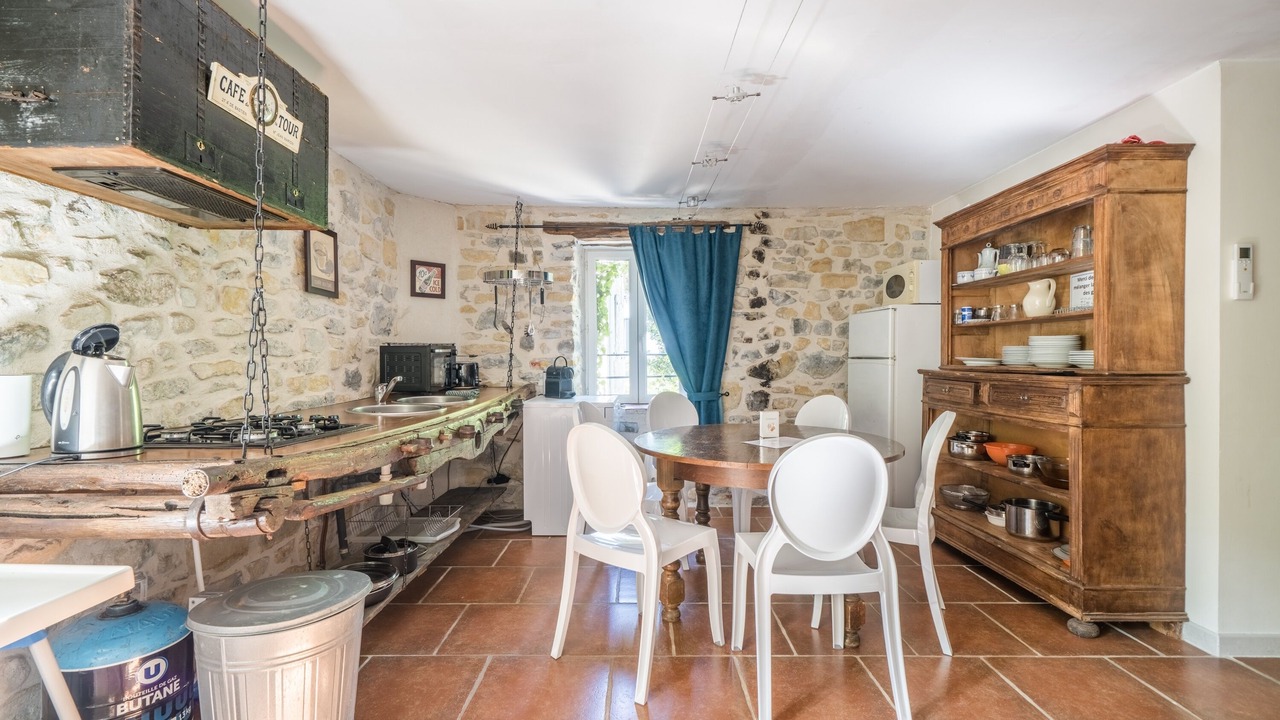 Photo of Kitchen in Saint-Alban-sous-Sampzon