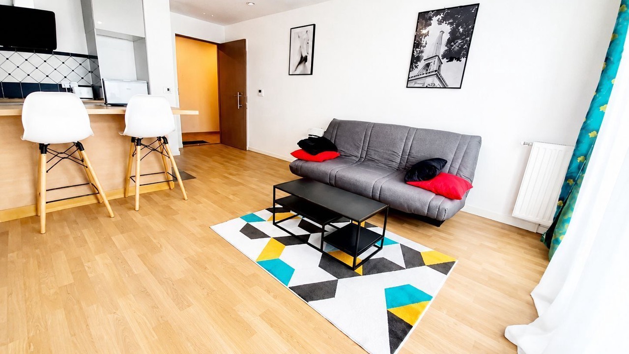 Photo of Livingroom in Clamart