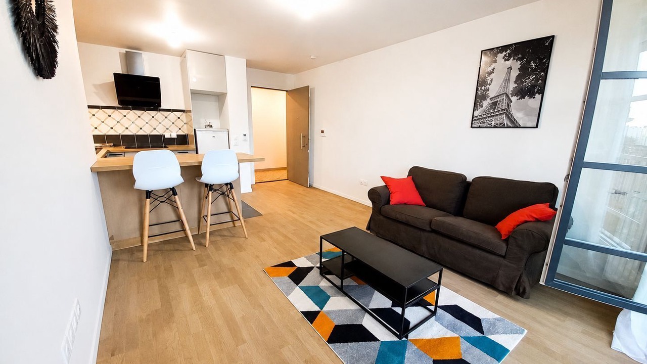 Photo of Livingroom in Clamart