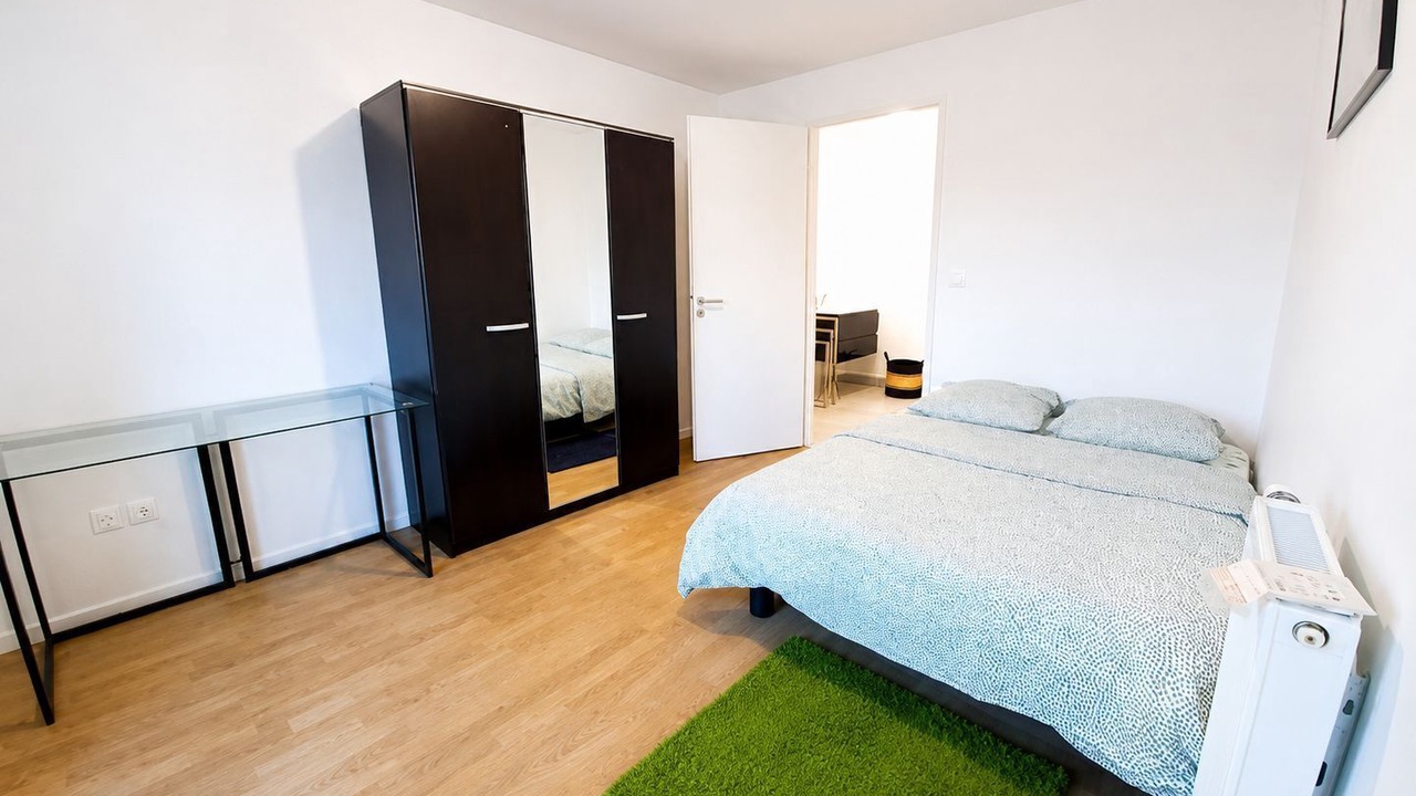Photo of Bedroom in Clamart