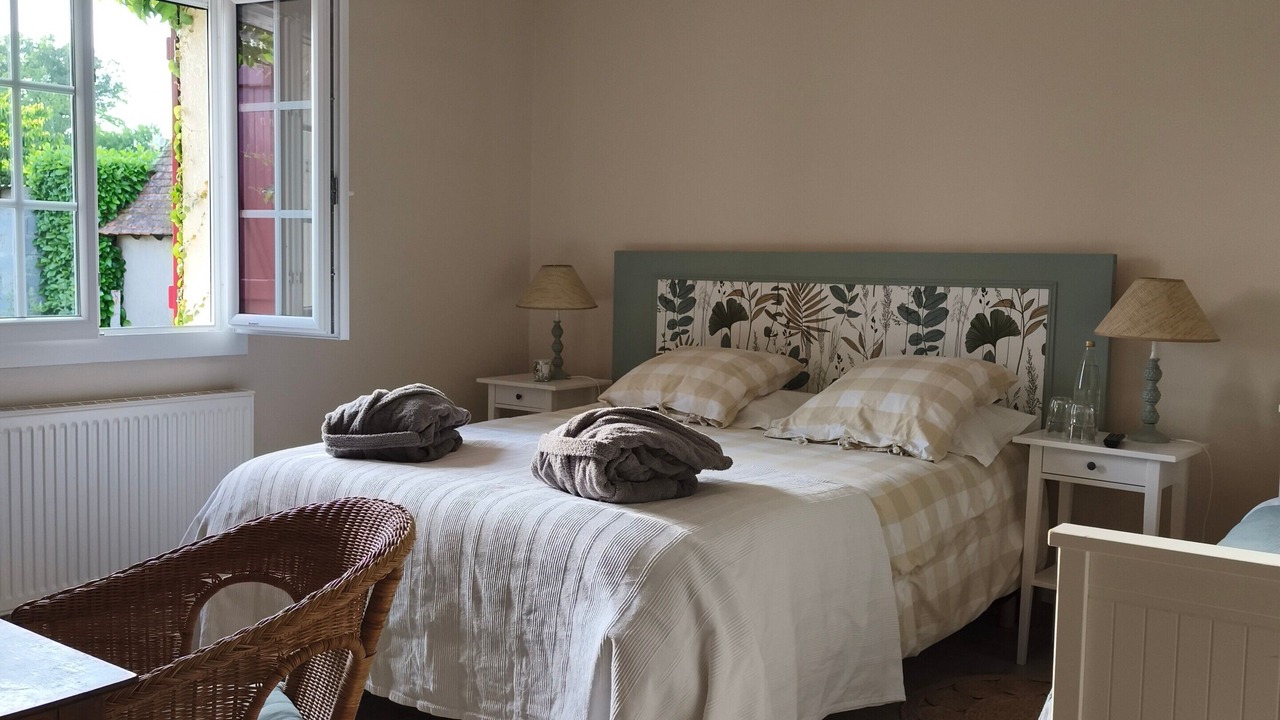 Photo of Bedroom in Saint-Pourcain-sur-Besbre