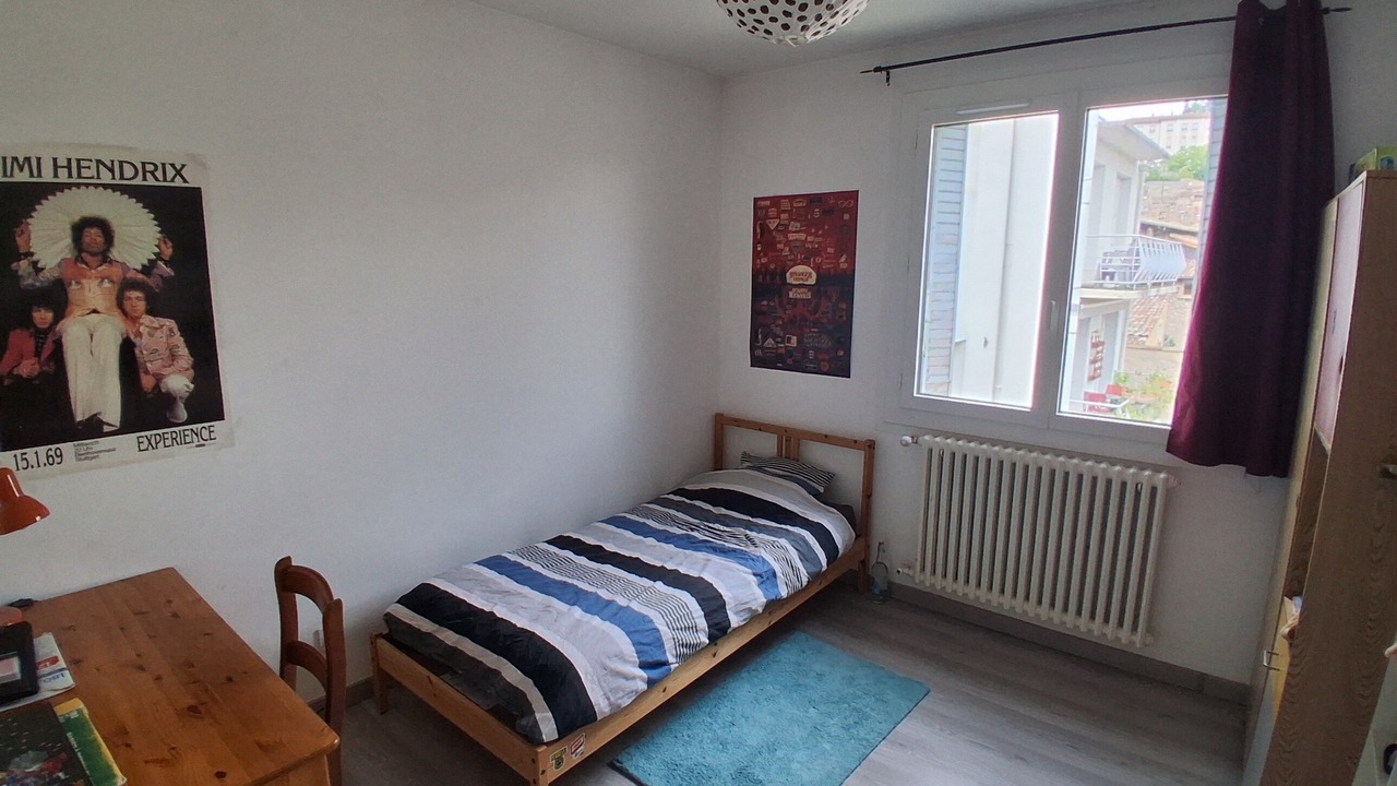 Photo of Bedroom in Crest