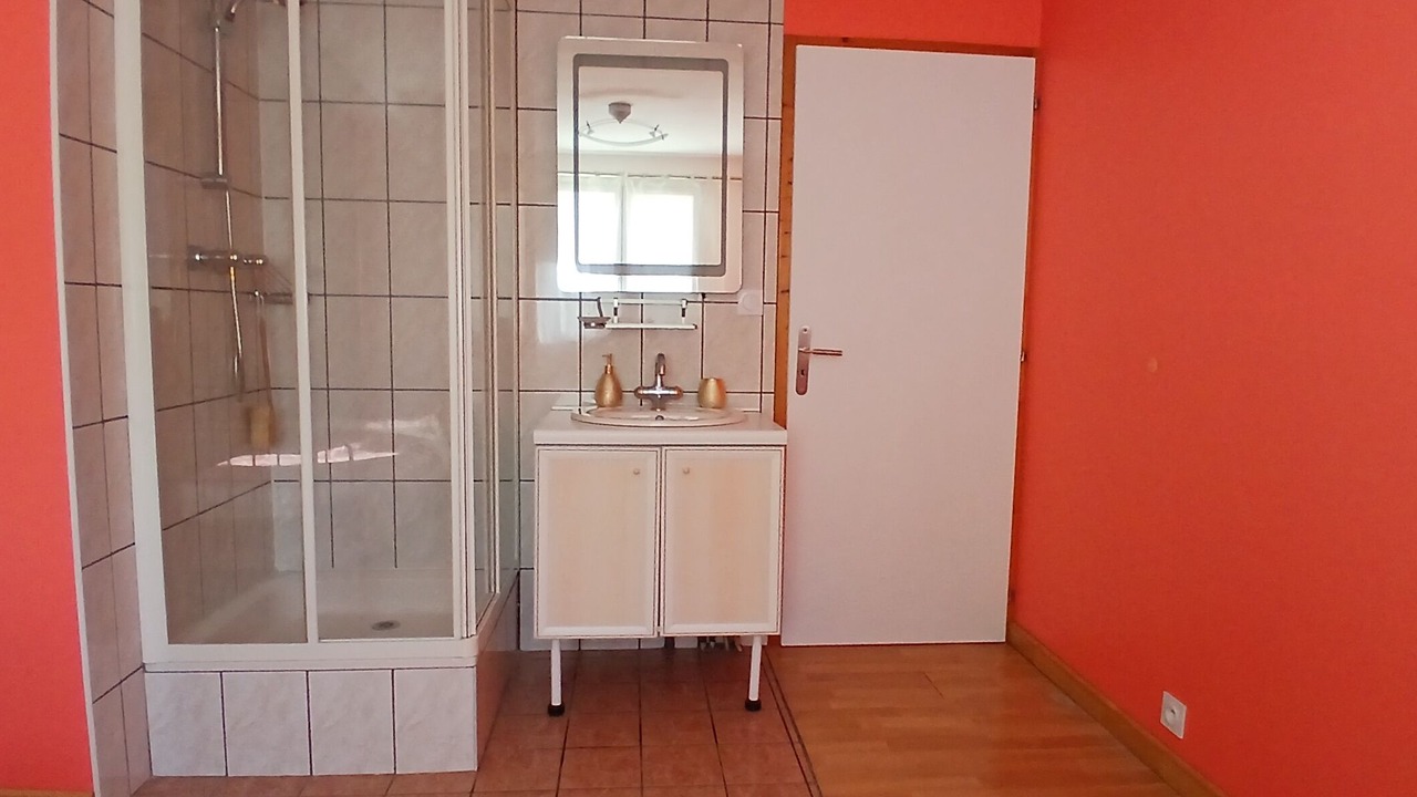 Photo of Bathroom in Saint-Paul-de-Varces